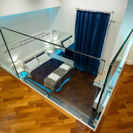 Skyhouse Duomo Bed & Breakfast Наполи Екстериор снимка