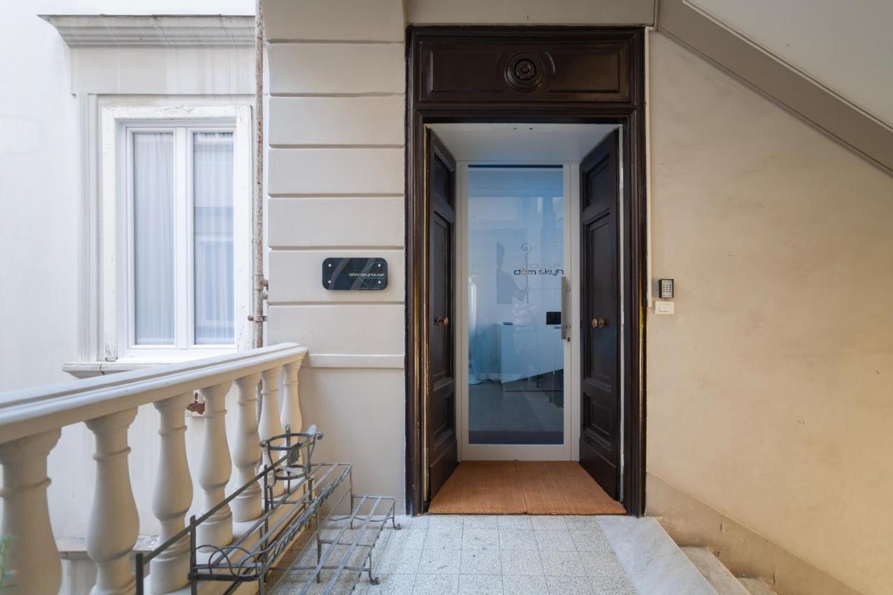 Skyhouse Duomo Bed & Breakfast Наполи Екстериор снимка