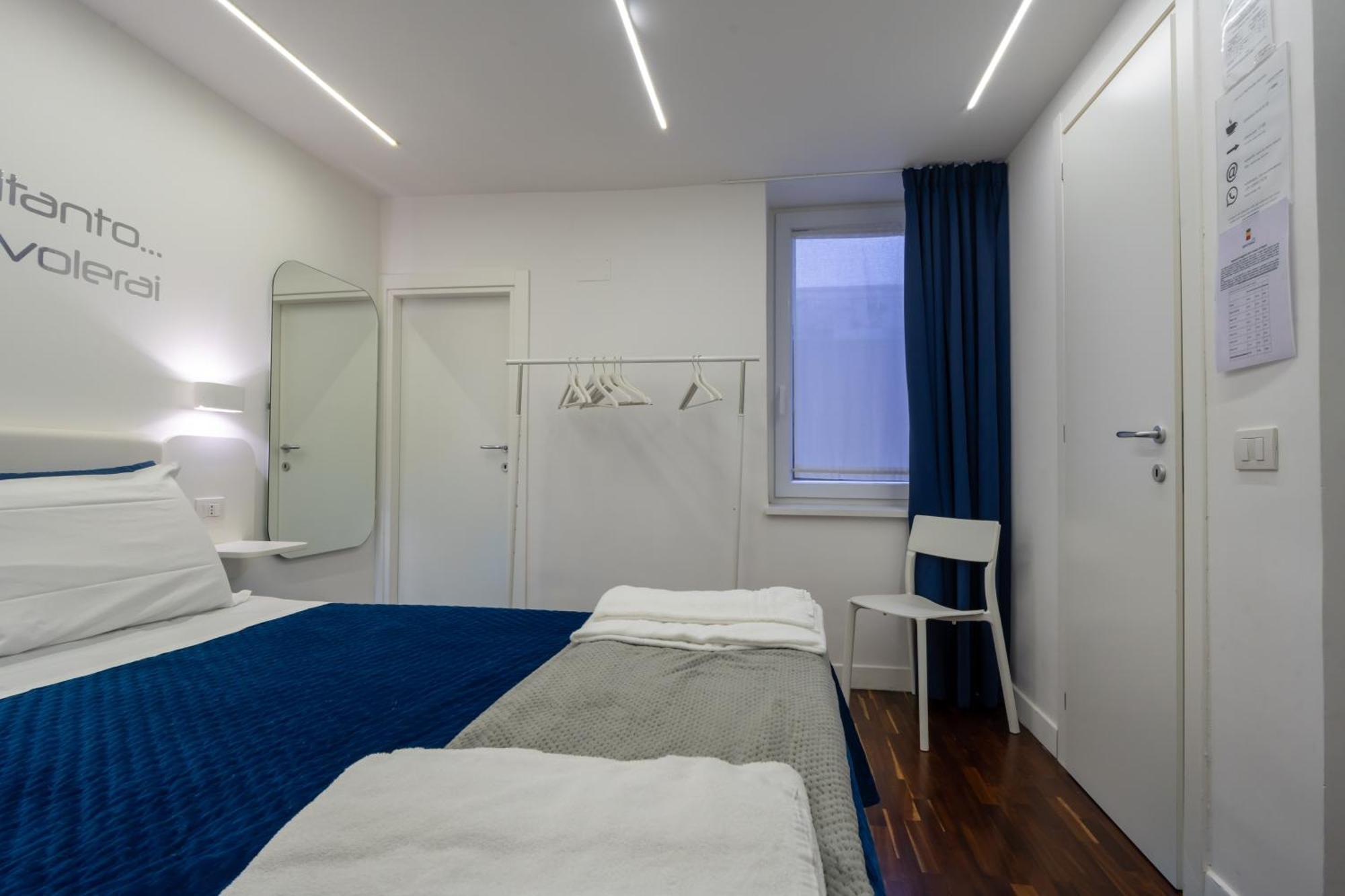 Skyhouse Duomo Bed & Breakfast Наполи Екстериор снимка