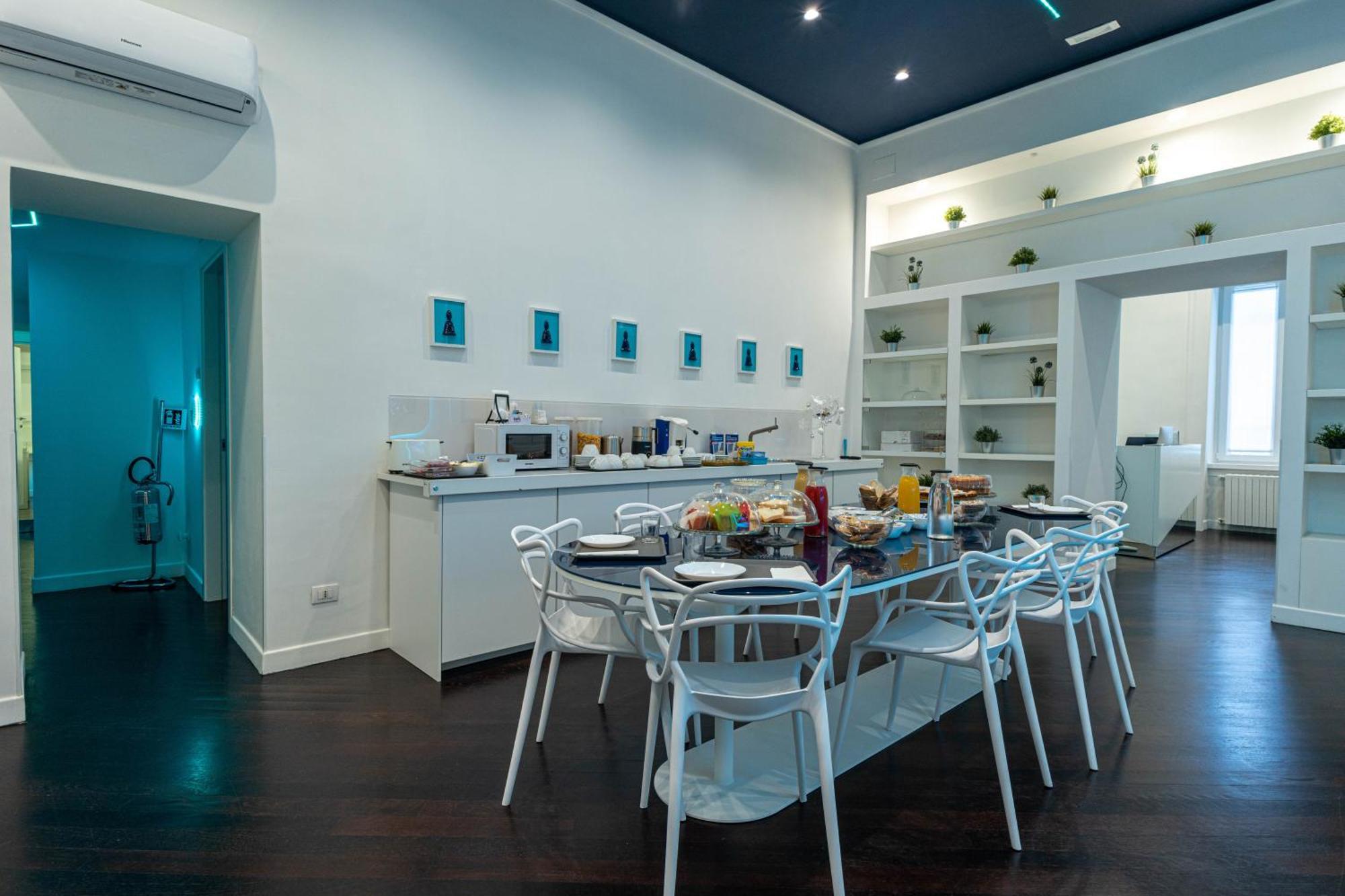 Skyhouse Duomo Bed & Breakfast Наполи Екстериор снимка